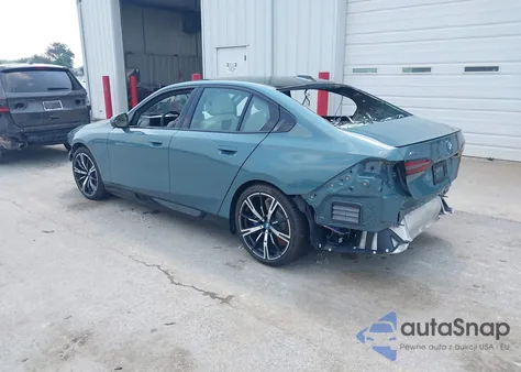 2025 BMW 550E xDrive from USA, damaged, VIN WBA13FK01SCU88062